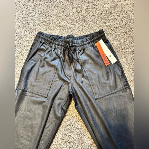 Standing Tree Black Joggers with zippers at the ankle
NWT
Never worn. - Picture 3 of 5